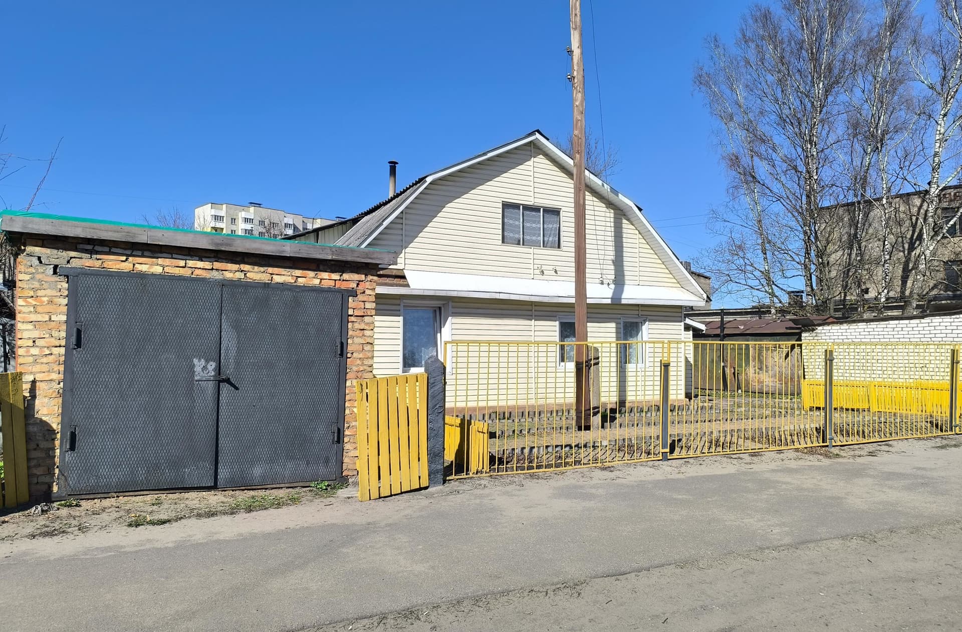 Продажа дома в центре с гаражом — Борисов, Стахановская