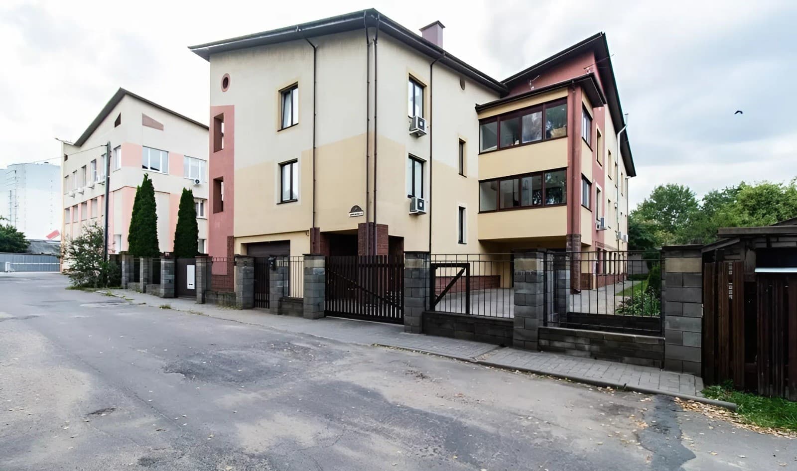 8-комнатная квартира 316,8 м², Минск, Первомайский